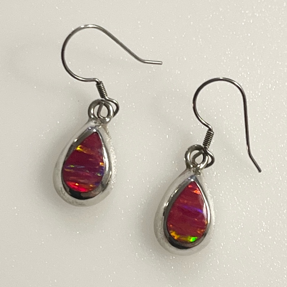 Vintage 950 Fine Sterling Silver Red Simulated Opal Teardrop Fishhook Earrings